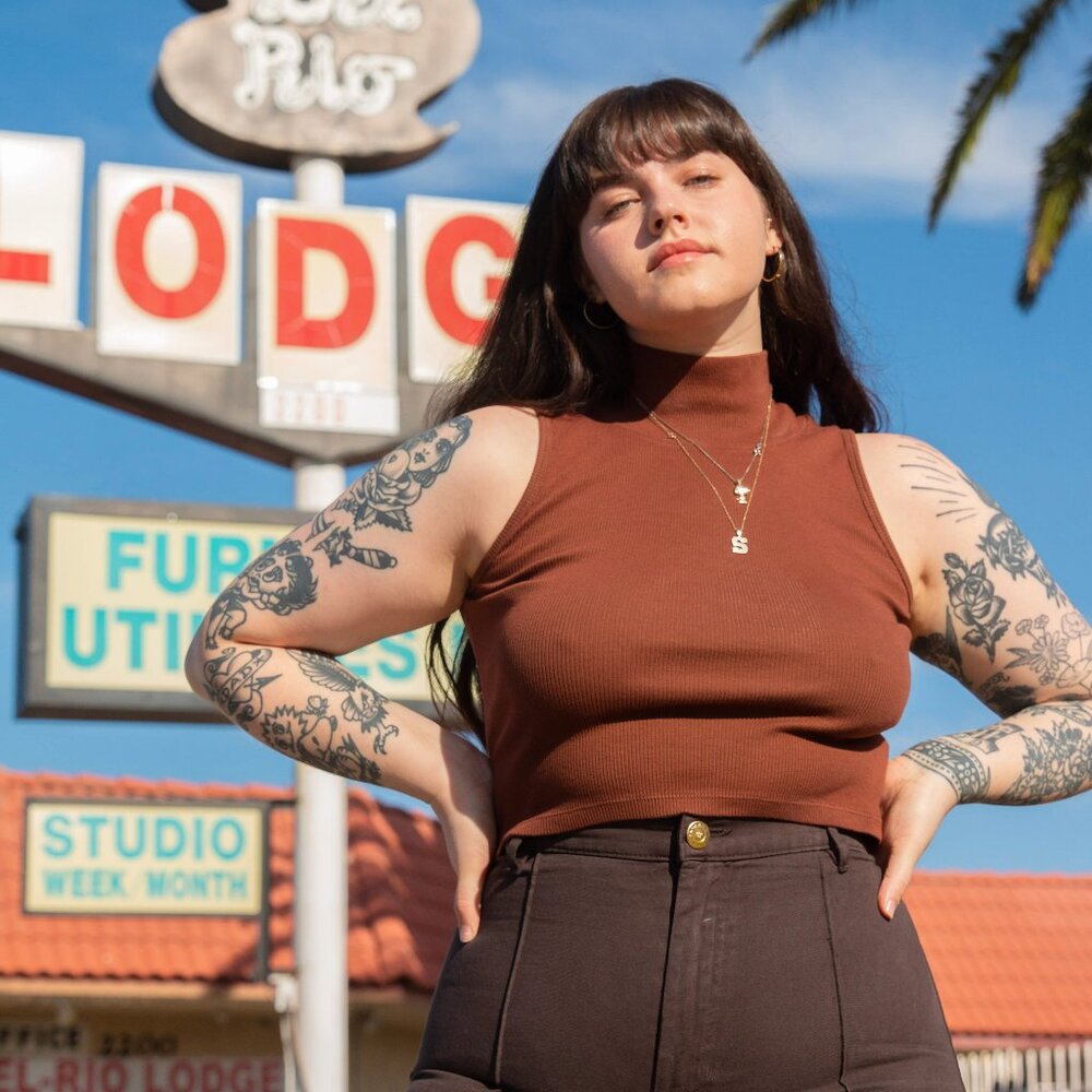 Big Bud Press Sleeveless Essential Turtleneck in Fudgesicle Brown